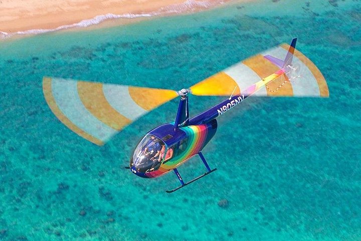 Oahu: 60-Minute Royal Crown Helicopter Tour, Doors Off or On, photo 3 of 10