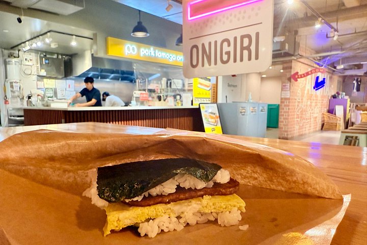 Downtown Honolulu Food Tour with 5 Local Favorites Tastings, photo 8 of 10