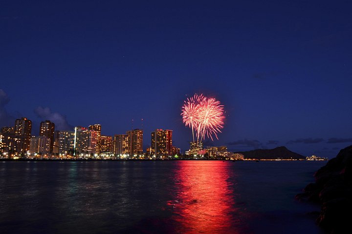 Waikiki 2-Hour Friday Night Fireworks Catamaran Cruise, photo 6 of 10