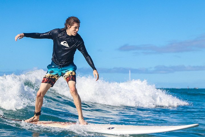 Waikiki Private Group Surf Lesson, photo 7 of 10