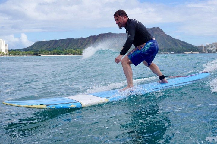 1.5-Hour Semi Private Surfing Lesson in Honolulu, photo 4 of 6