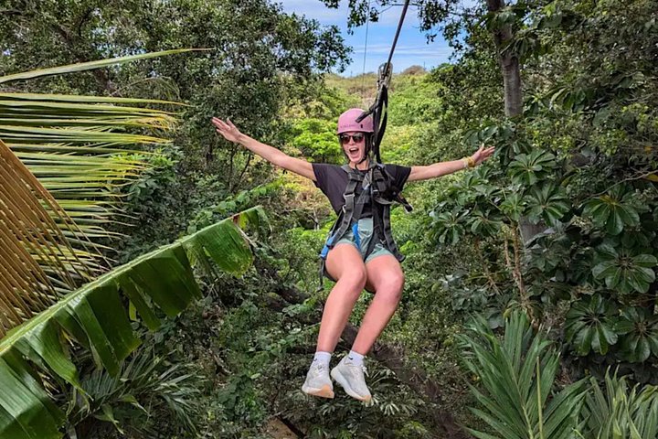 3 Zipline Adventure, Optional Waikiki Shuttle for the 10 a.m. Tour, photo 5 of 10