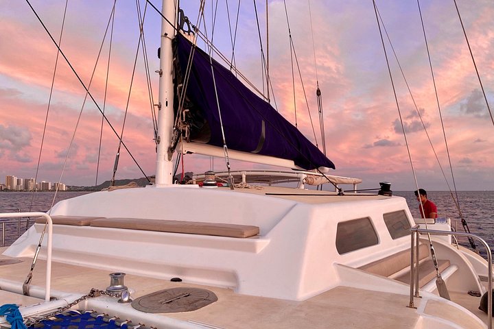Waikiki Sunset Cocktail Sail on the Moana Catamaran, photo 4 of 10