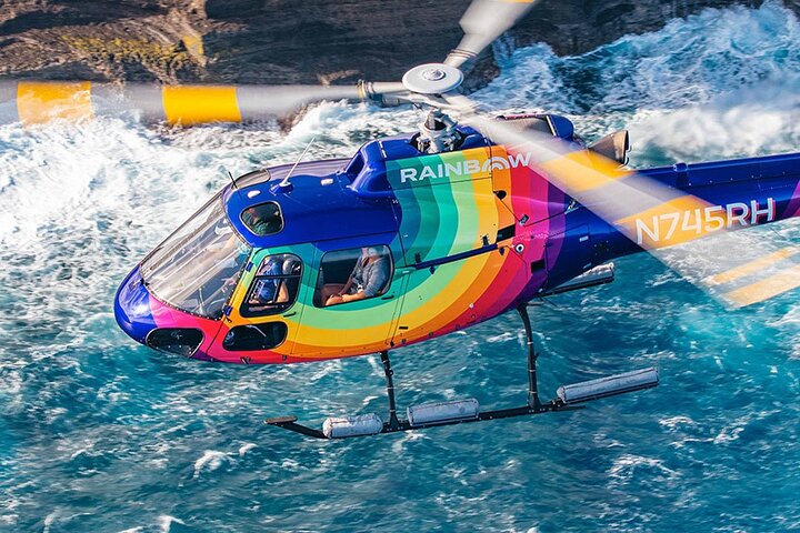 Oahu: 60-Minute Royal Crown Helicopter Tour, Doors Off or On, photo 5 of 10