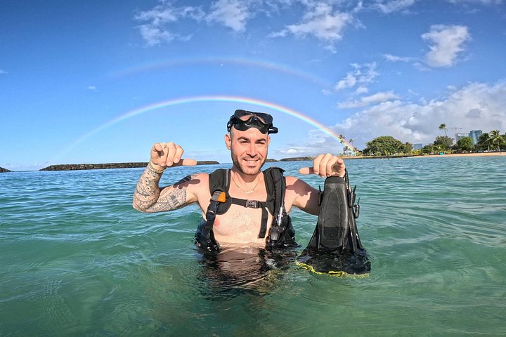 Beginner Scuba Diving Experience with Video Package in Honolulu, photo 10 of 10