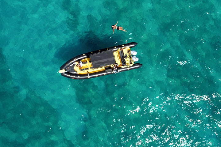 Turtle Canyon Snorkel Adventure, Small Group 6 Passengers, photo 5 of 10