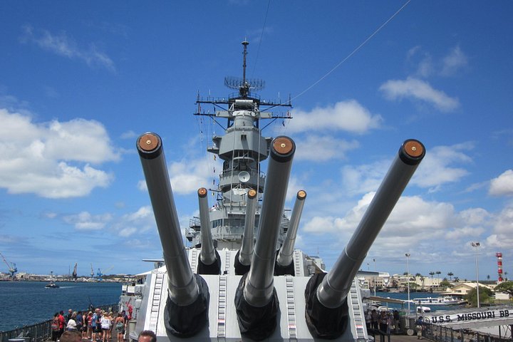 Premium Pearl Harbor Small Group Tour with Lunch, photo 2 of 7