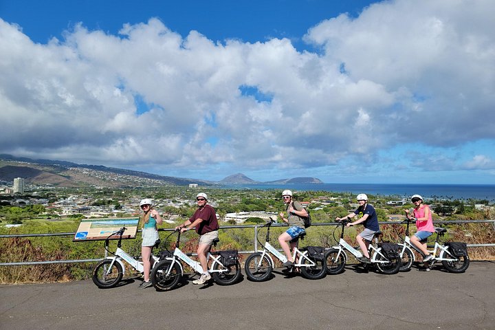 Electric Bike Ride and Diamond Head Hike Tour, photo 6 of 10