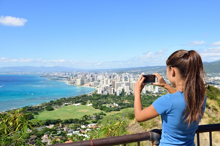 Diamond Head Hike Shuttle with Reservation Tickets Included, photo 2 of 6