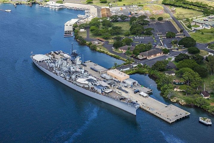 WWII Pearl Harbor Heroes Deluxe Tour, photo 7 of 10