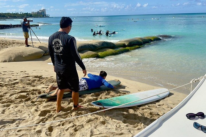 Surfing Lessons in Waikiki with Hawaii Firefighters, photo 6 of 10