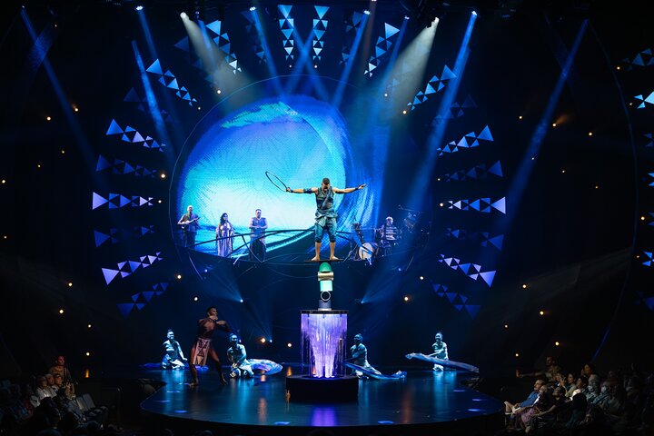 Auana by Cirque du Soleil at the Waikiki Beachcomber Hotel, photo 7 of 7