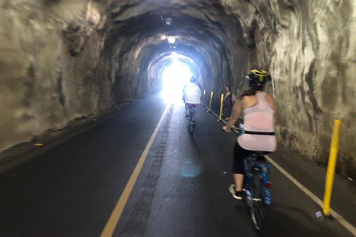 Diamond Head Bike to Hike and Local Lunch, photo 10 of 10