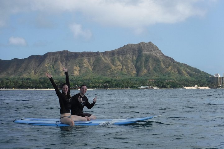 1.5-Hour Semi Private Surfing Lesson in Honolulu, photo 3 of 6