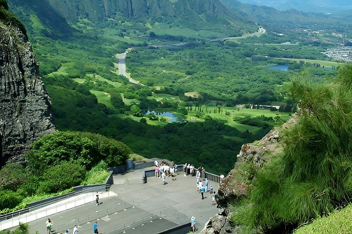 Oahu Northshore Island Tour, photo 2 of 10