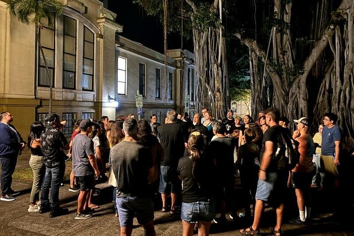 Ghosts of Old Honolulu Walking Tour, photo 5 of 10