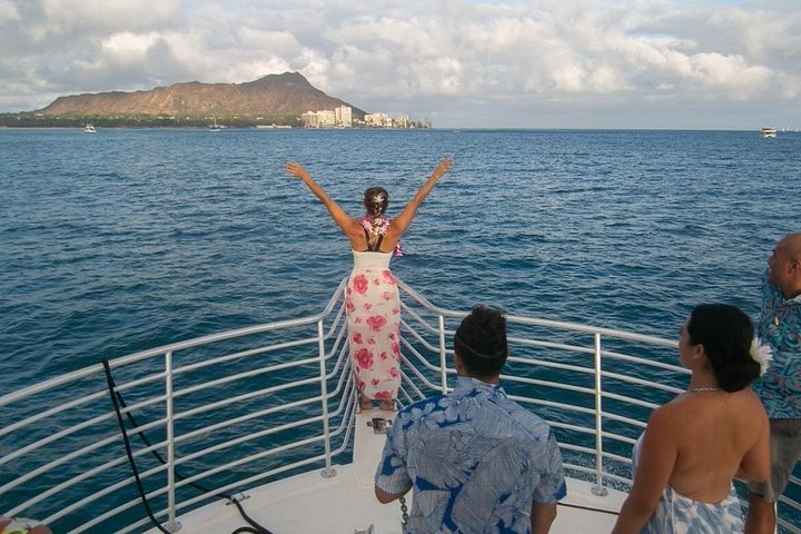 Waikiki: BYOB Sunset Cruise, photo 2 of 7