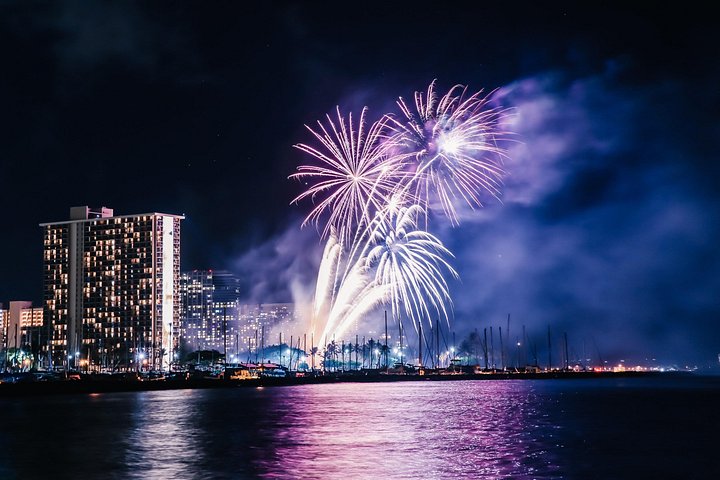 Waikiki 2-Hour Friday Night Fireworks Catamaran Cruise, photo 2 of 10