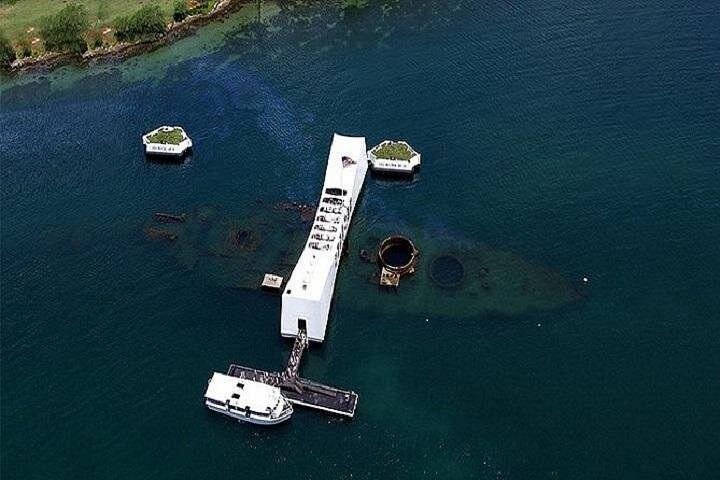 Pearl Harbor, Dole, and Polynesian Cultural Center from Waikiki, photo 7 of 7