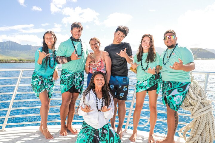 Oahu Dolphin and Snorkel Tour with Waikiki Pickup and Lunch, photo 9 of 10