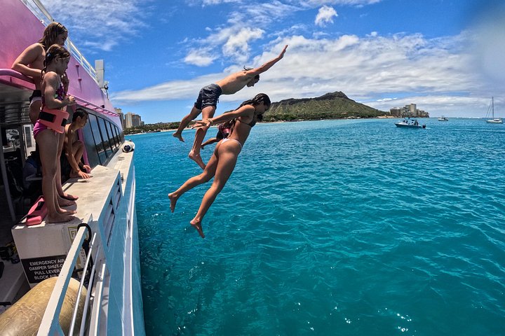 Waikiki Sunset Cruise: 2-Hour Catamaran and Swim Adventure, photo 5 of 10