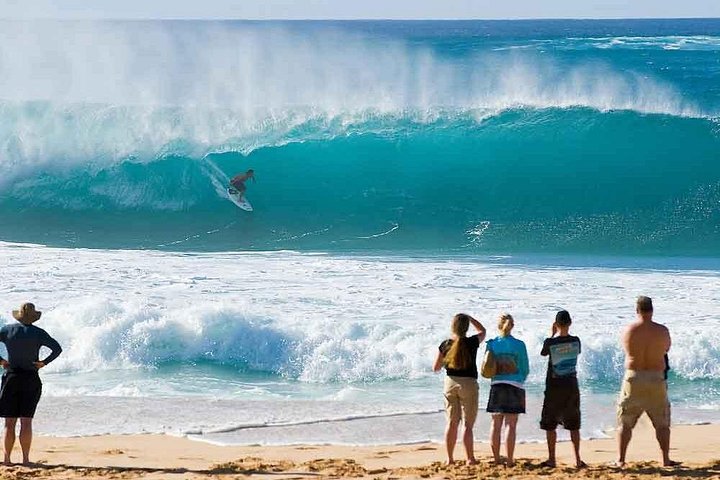 Oahu: North Shore Tour with Waimea Waterfall, photo 8 of 10