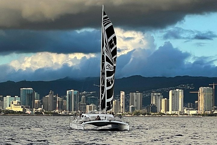 Waikiki Sunset Cocktail Sail on the Moana Catamaran, photo 8 of 10