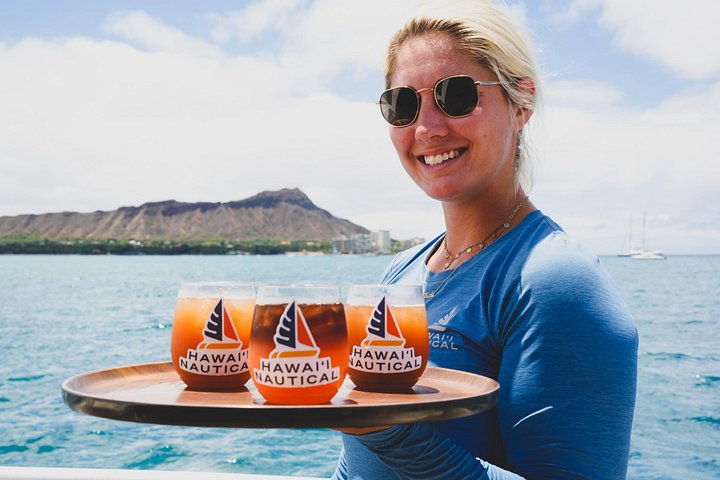 Ko Olina Dolphin Watch and Snorkel Sail with Lunch, photo 7 of 10