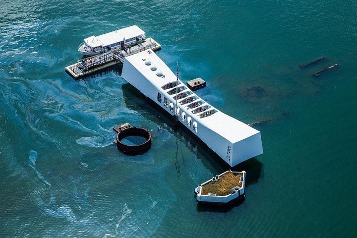 City by the Sea: 20-Minute Helicopter Tour, Doors Off or On, photo 4 of 10